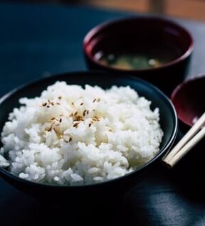 Eating rice in Japanese diet